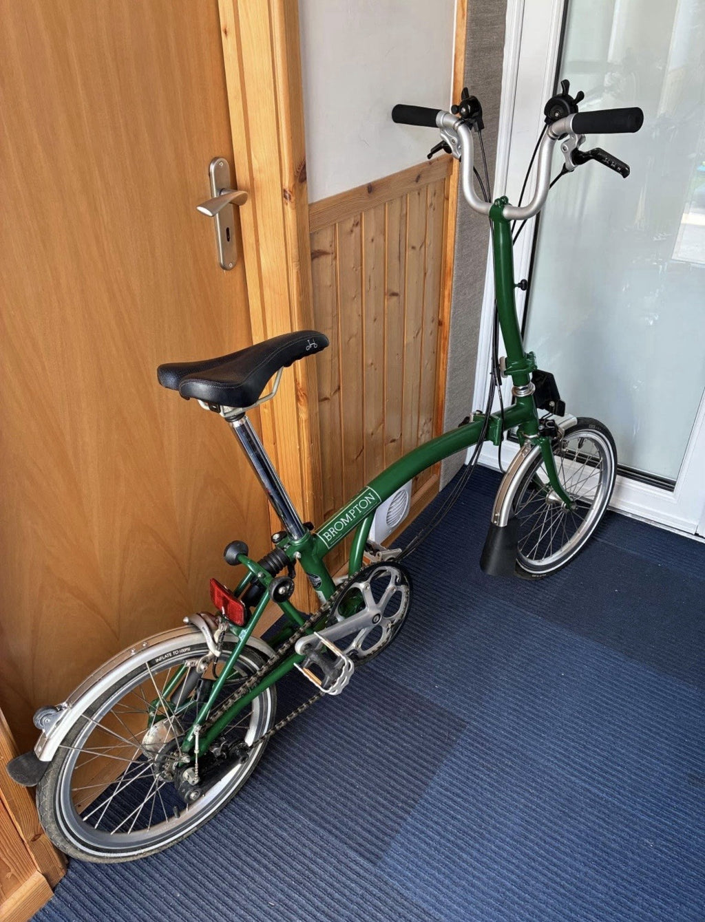 Brompton C-Line 6-Speed Folding Bike – Green – Excellent Condition