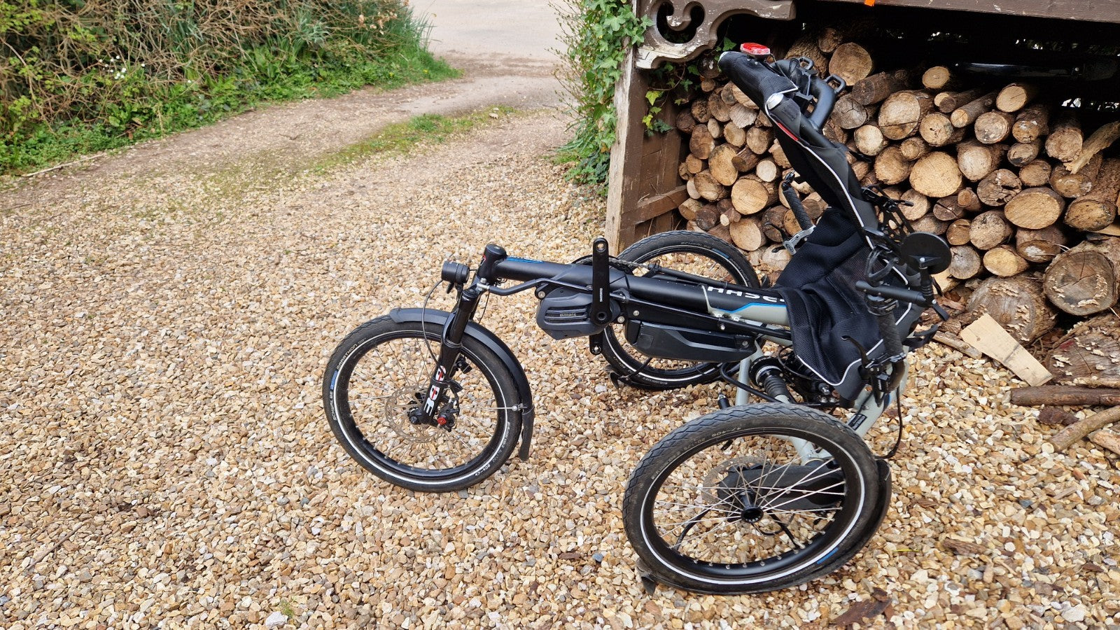 2021 Hase Bikes Kettwiesel /Trix childs  Folding Recumbent trike tandem.🦚