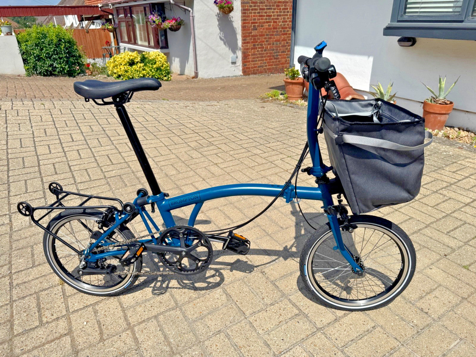 Brompton C Line Ocean 6 SPEED - Original British Folding Bike - with storage bag