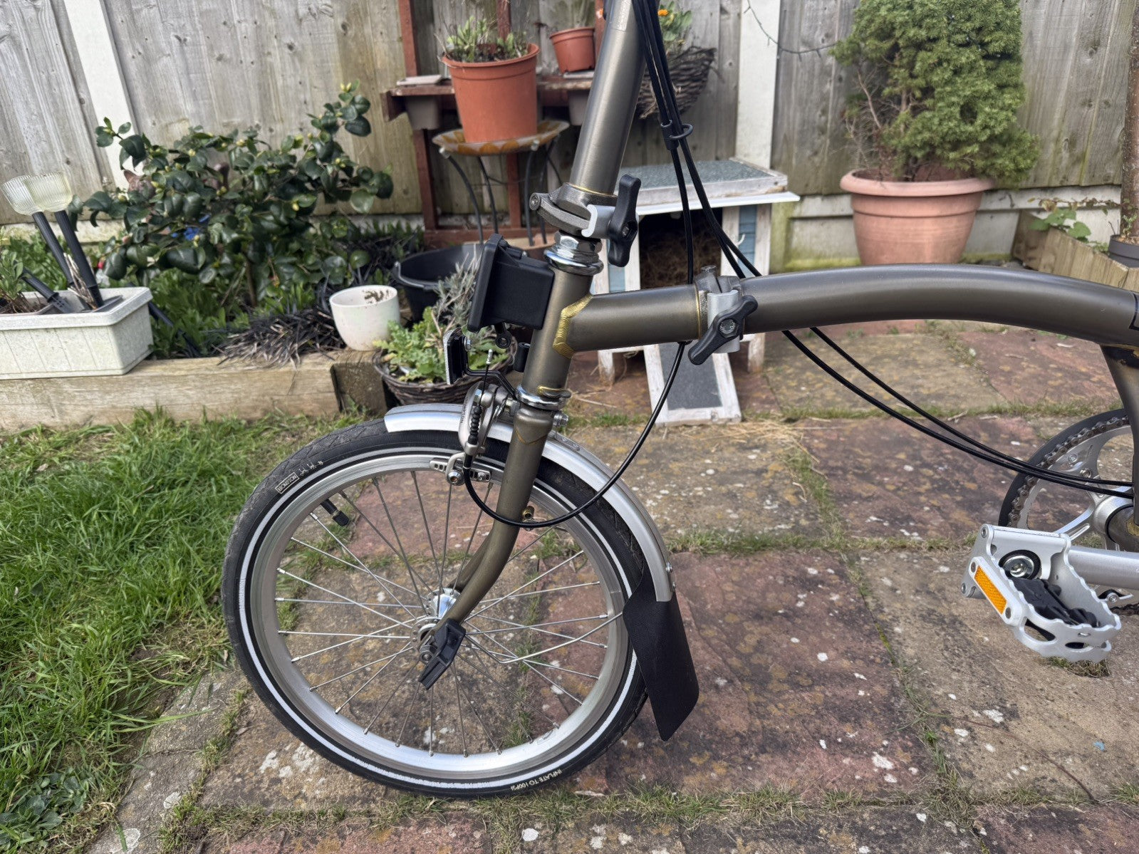 2015 Brompton S3L Folding Bike 3-Speed, Grey Including Carry Bag and Case.