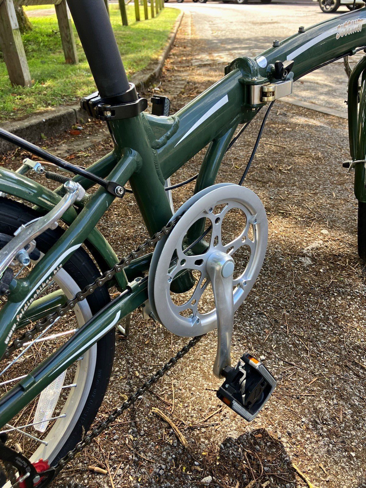 20 inch Folding Bike 7 Speed Shimano — Green, Rack, Mudguards, Succinct