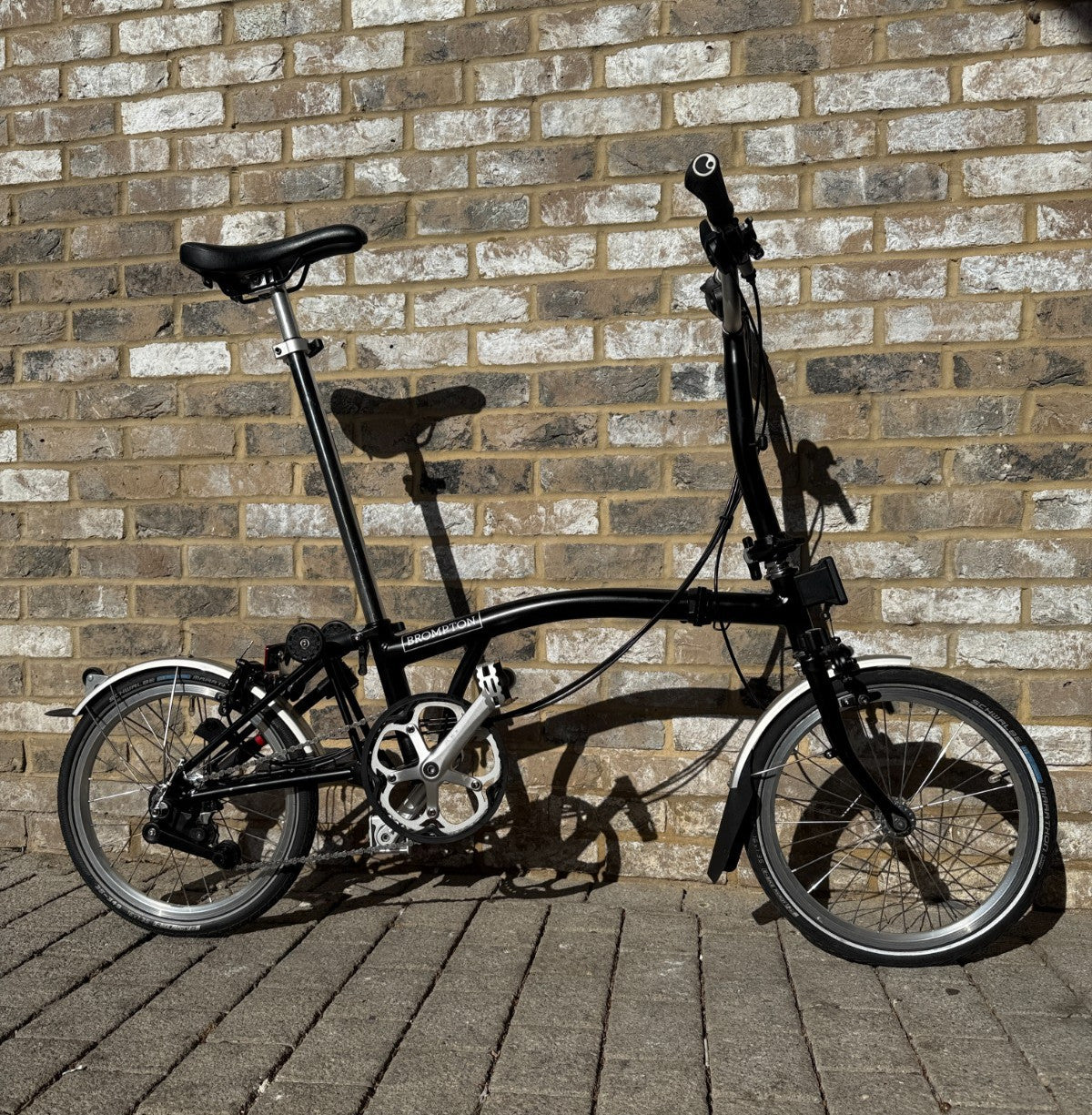 Brompton Black C Line 6 Speed Mid Handlebar - M6L - Worldwide Shipping