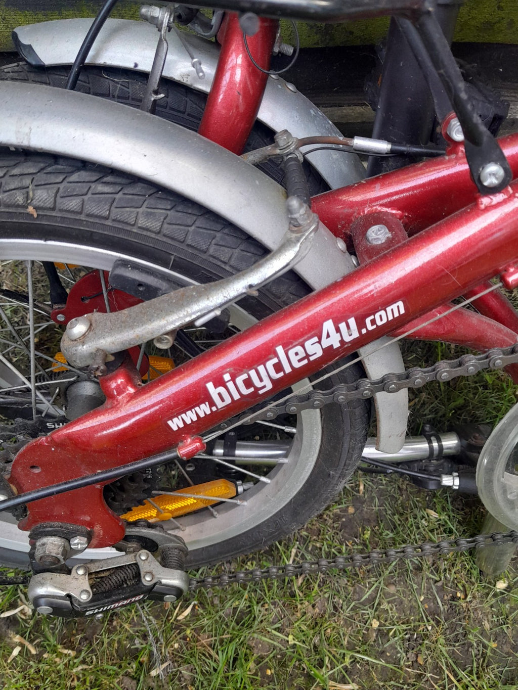 fRed fold up bike used condition