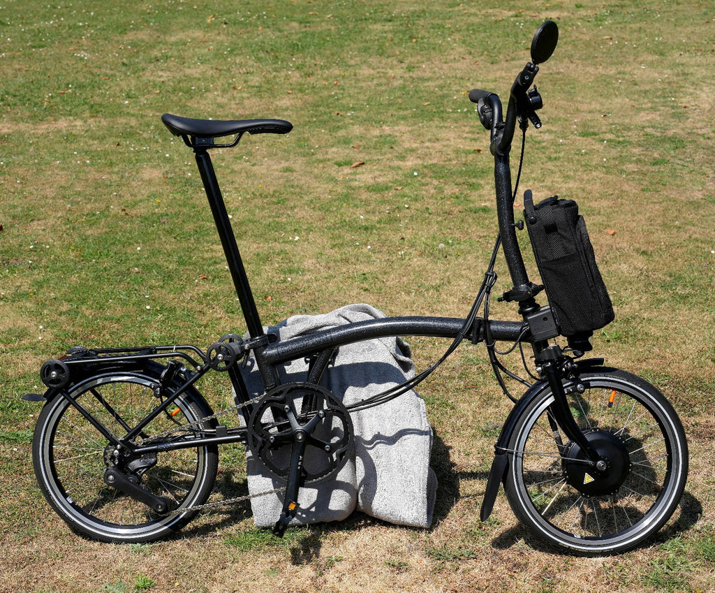 BROMPTON ELECTRIC P LINE 4 SPEED FOLDING BIKE IN BLACK SPARKLE