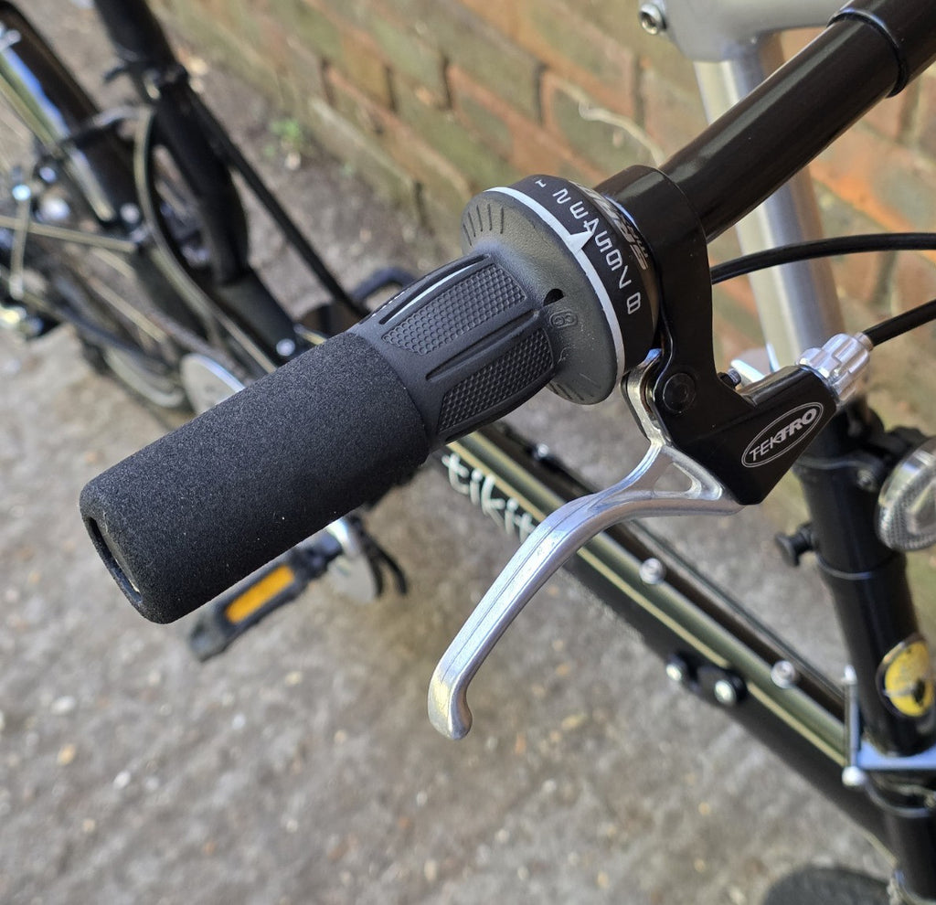 RARE* BIKE FRIDAY TIKIT FOLDING BIKE (VG CONDITION & IN FULL WORKING ORDER)