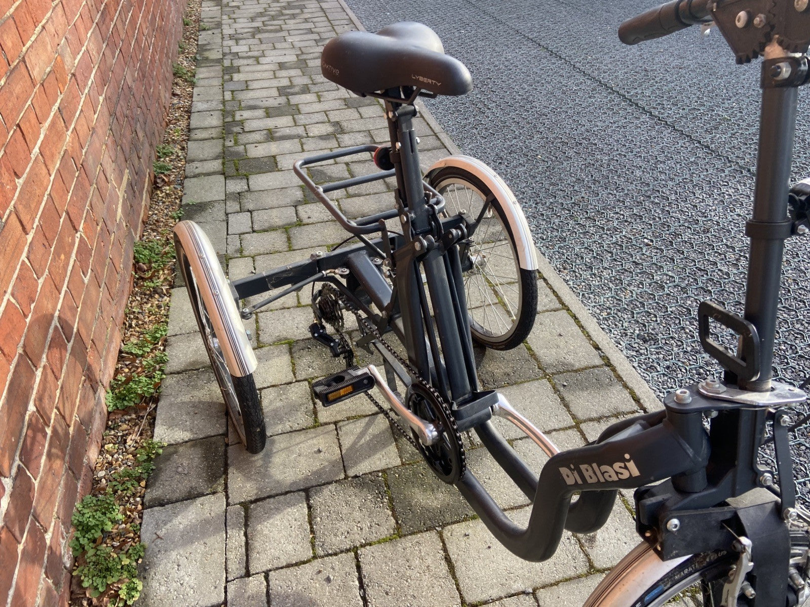 DiBlasi R32 Folding Tricycle