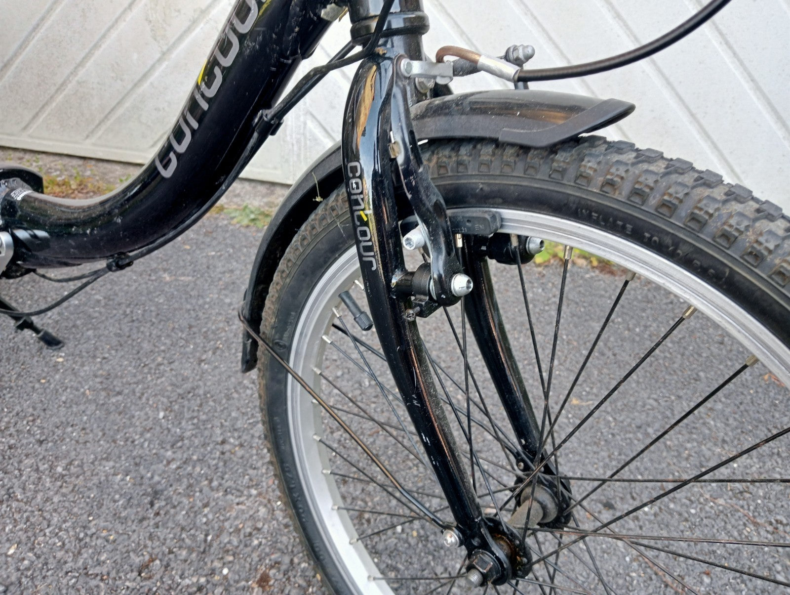Apollo Contour Folding Bike Compact and Lightweight Fully Working