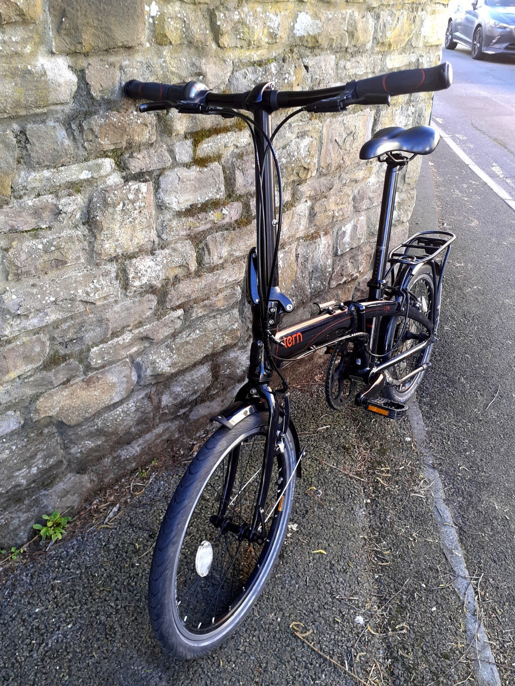 Tern Link B9 Folding Bike With Accessories, Light Use, Stored Indoors.