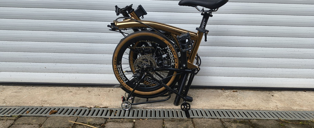 Avro Folding Bike, 16'' Wheels, 9 Speed, Disc Brakes. Alternative To a Brompton.