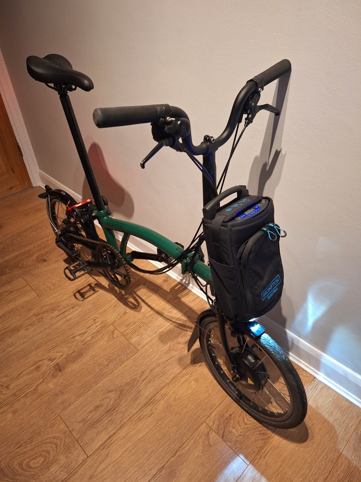 Brompton Electric C Line 6-Speed Racing Green