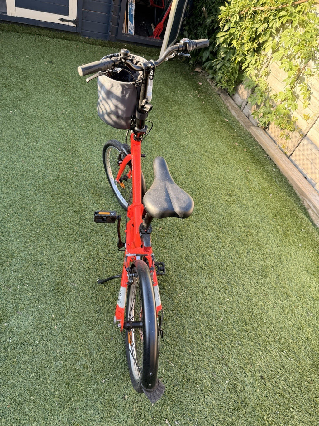 BTWIN Tilt 500 Folding Bike20-inch Red Great Condition