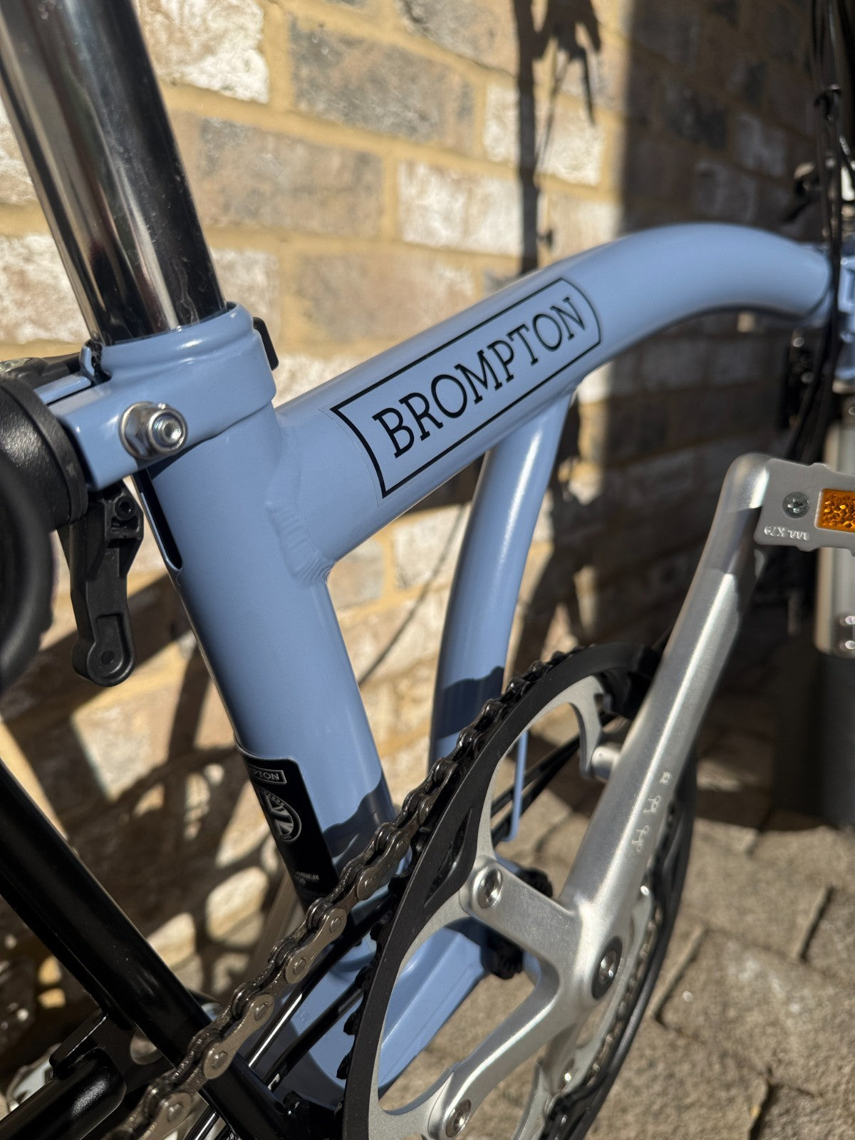 Brompton Cloud Blue & Black - C Line Mid M3L - WORLDWIDE SHIP - Top Condition