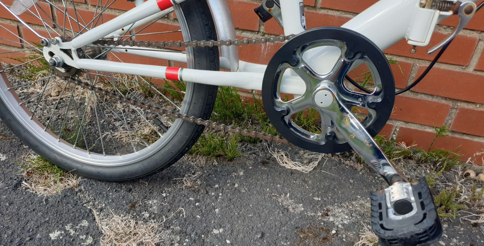 Raleigh Activ Fold‑S 20” Folding Bike – Fully Serviced, Ready to Ride – White