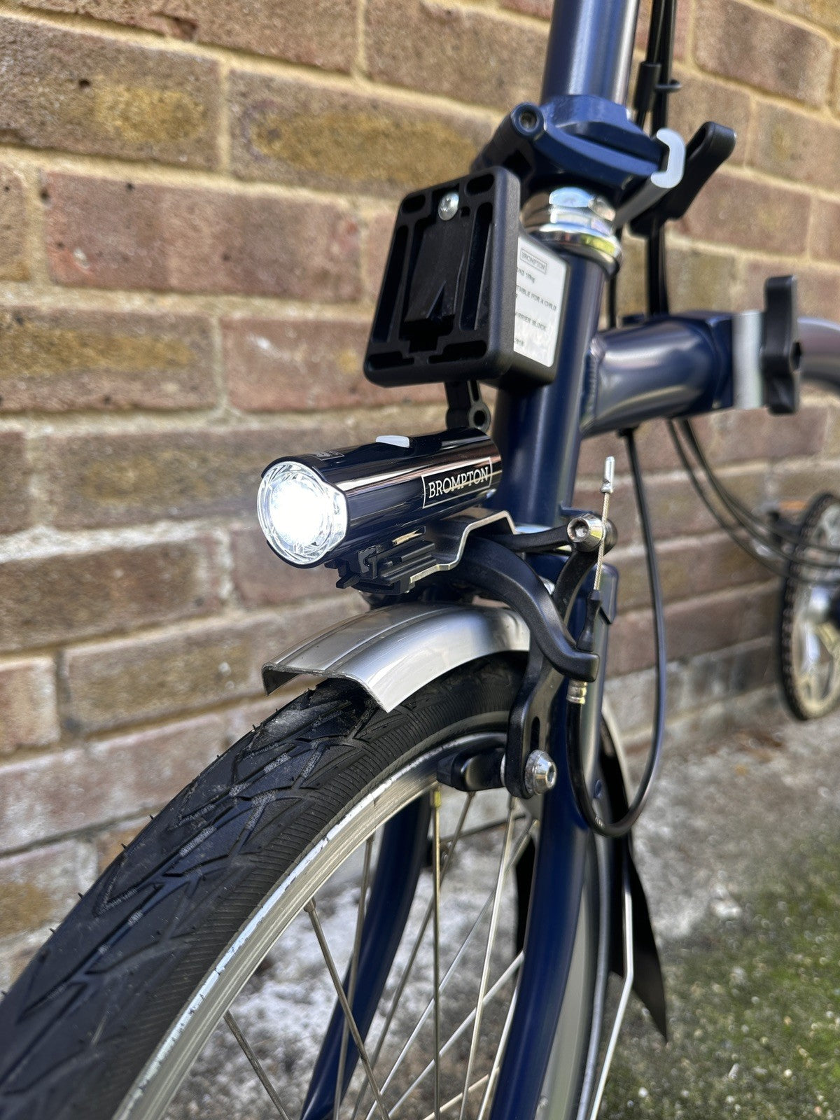 Brompton C Line Explore 2024 6-Speed, Tempest Blue, Excellent Condition, Lights