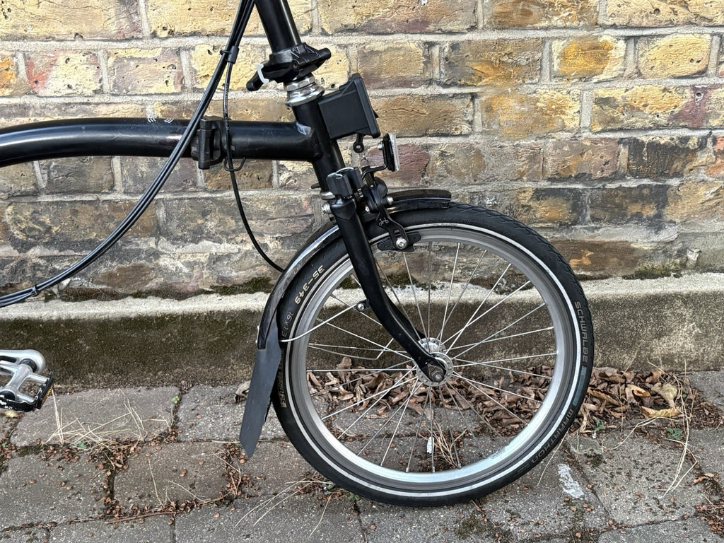 Brompton 2020 Folding Bicycle - S6L - Matte Black With Mudguards - Used