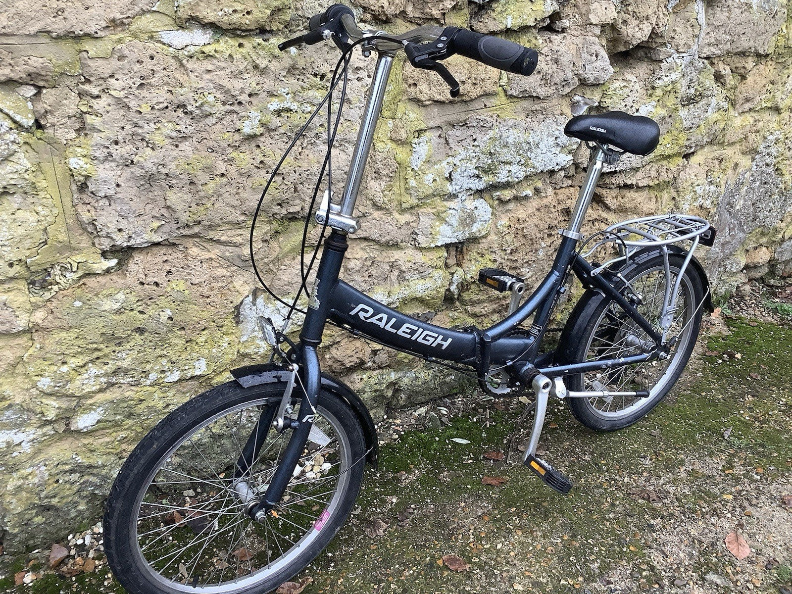 RALEIGH EVO 7SP FOLDING CYCLE - Twistgrip  - UK DELIVERY