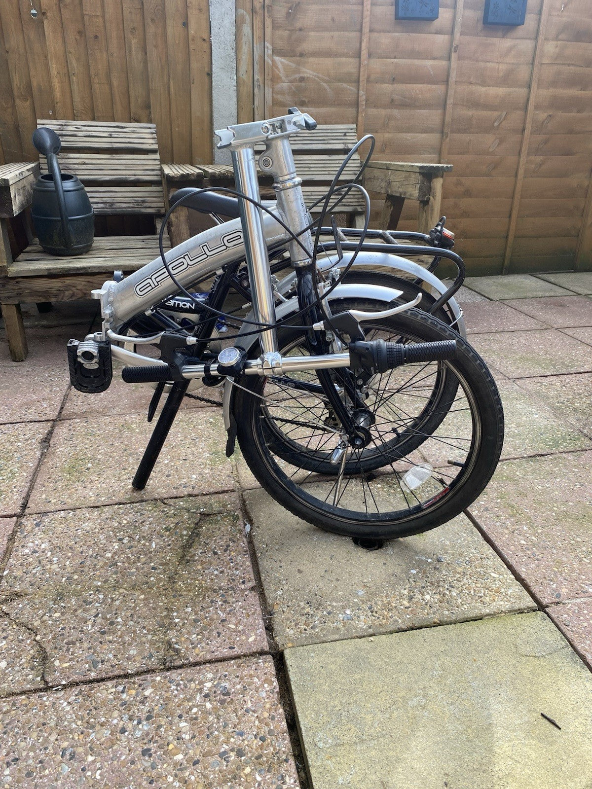 Apollo Transition 6-Speed Quick Easy Fold-Up Bike, Good Condition