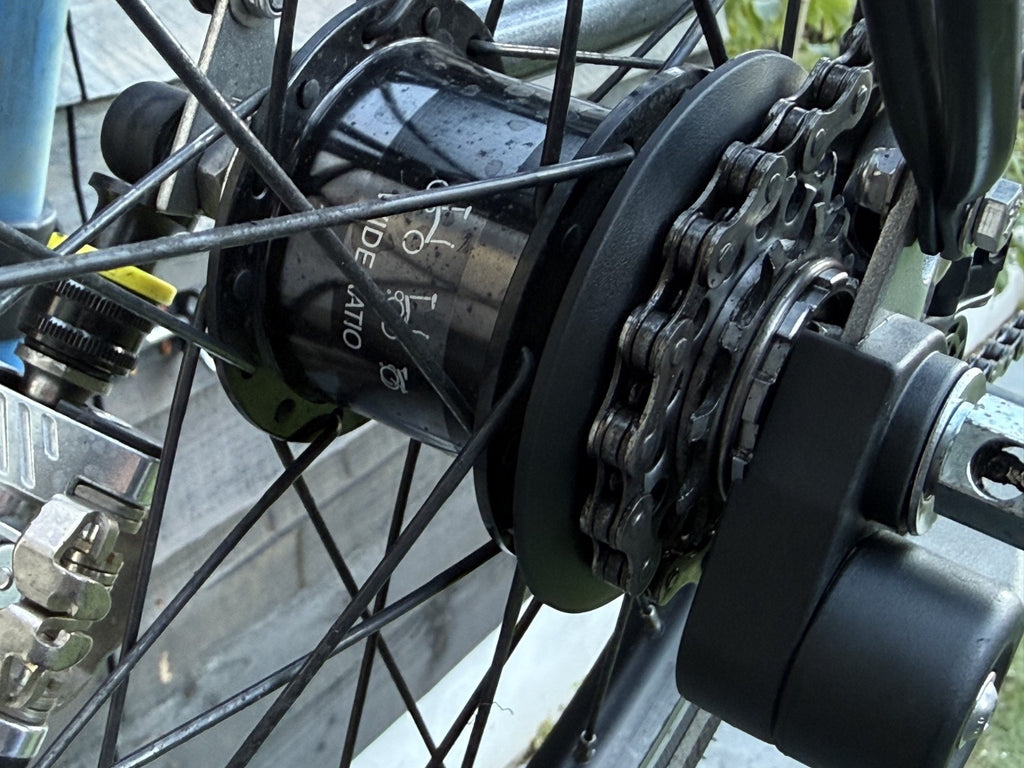 Brompton x Palace Bike 6 speed C Line Low + Rear rack - Unique and Upgraded