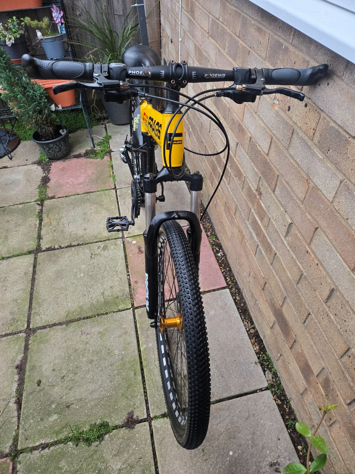 SERVICED Yellow/Black Frags F 18" Frame Folding Mountain Bike