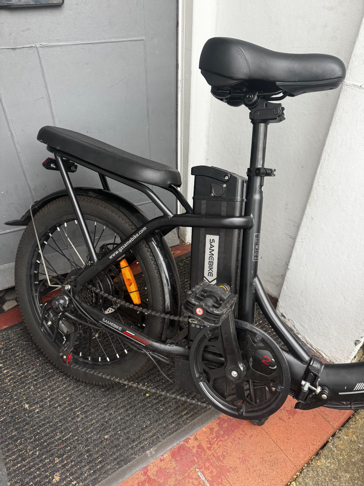 SAMEBIKE CY20 black folding bicycle with 20-inch wheels