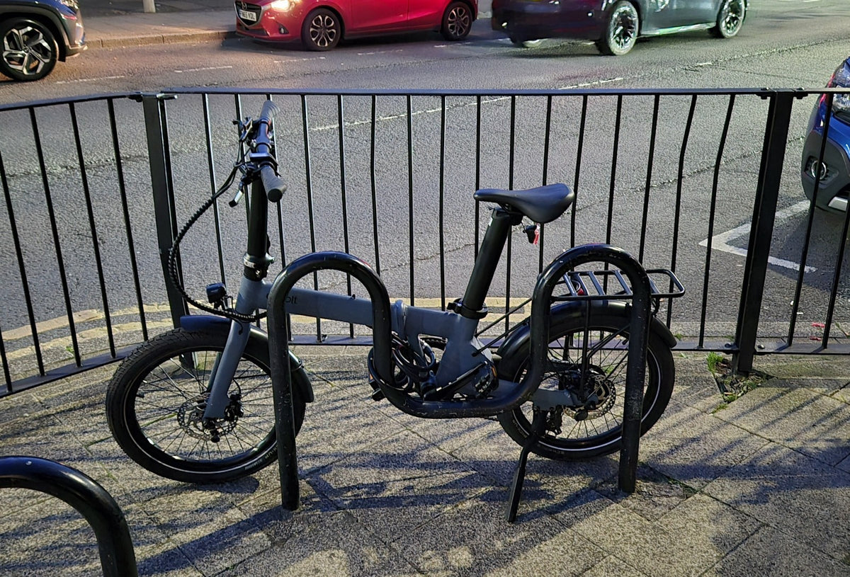 Eovolt  Folding Bike afternoon 20”wheels  excellent condition