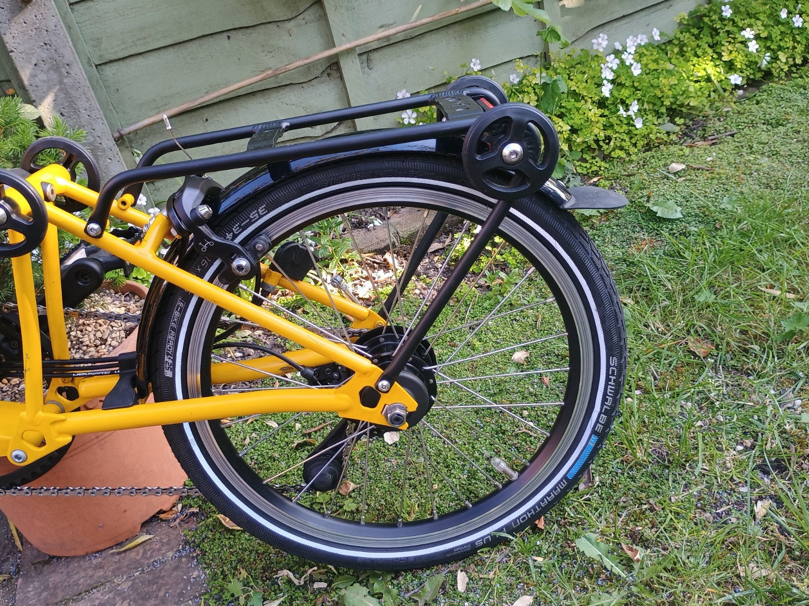 Brompton C Line 12-Speed In Bumblebee Yellow with Accessories and box 2025