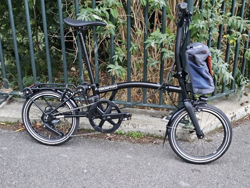 Brompton P line latest model with rear wheel motor, carbon fibre fork 2025