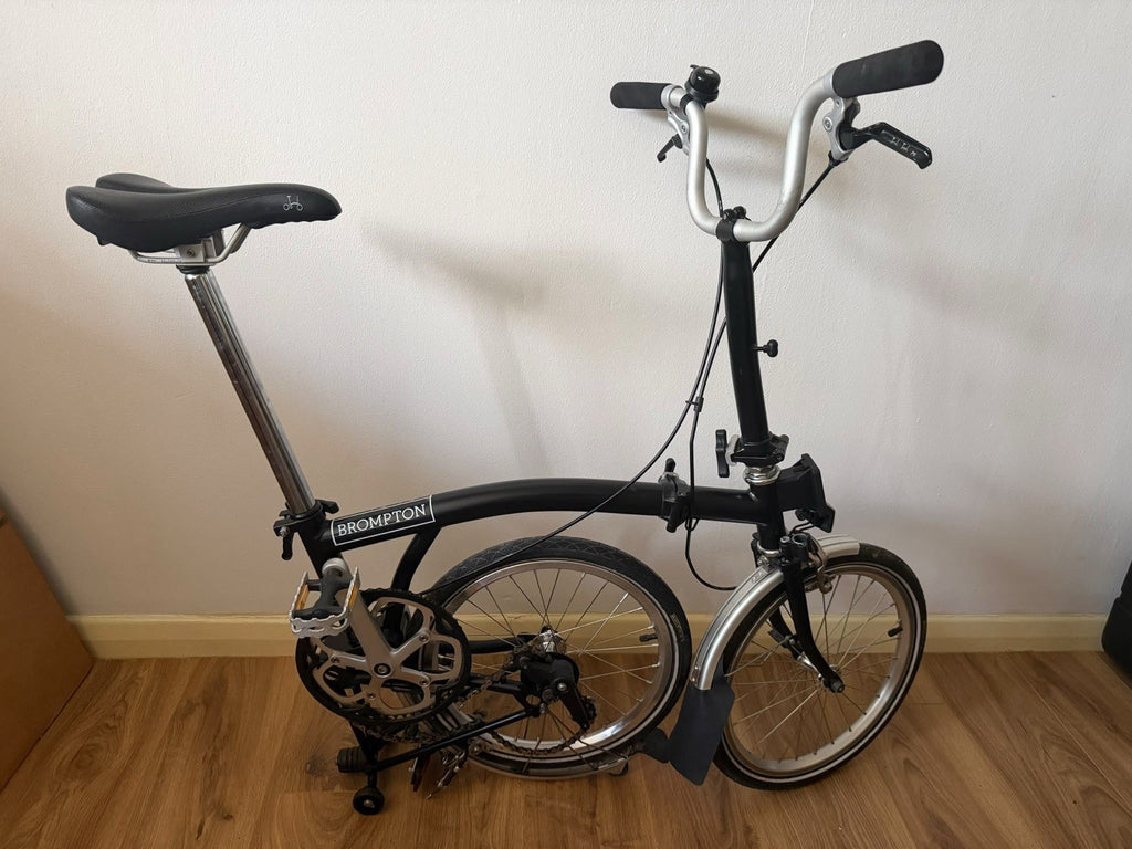 Brompton C Line M1L (Single  Speed) folding bicycle -  (EXCELLENT CONDITION)