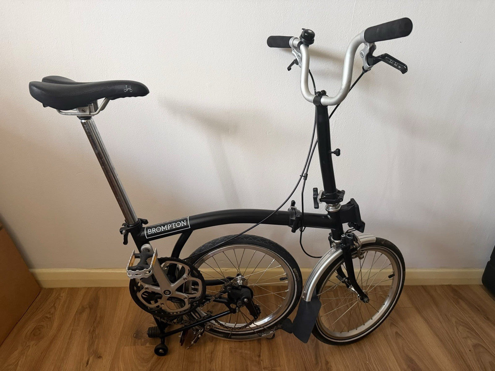 Brompton C Line M1L (Single  Speed) folding bicycle -  (EXCELLENT CONDITION)