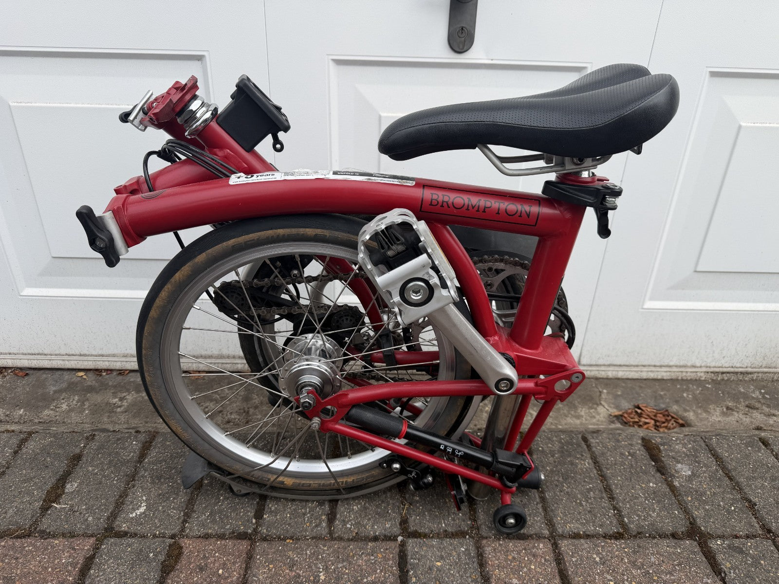 Brompton C Line M6L (6 Speed) folding bicycle - RED 2021 Good Condition