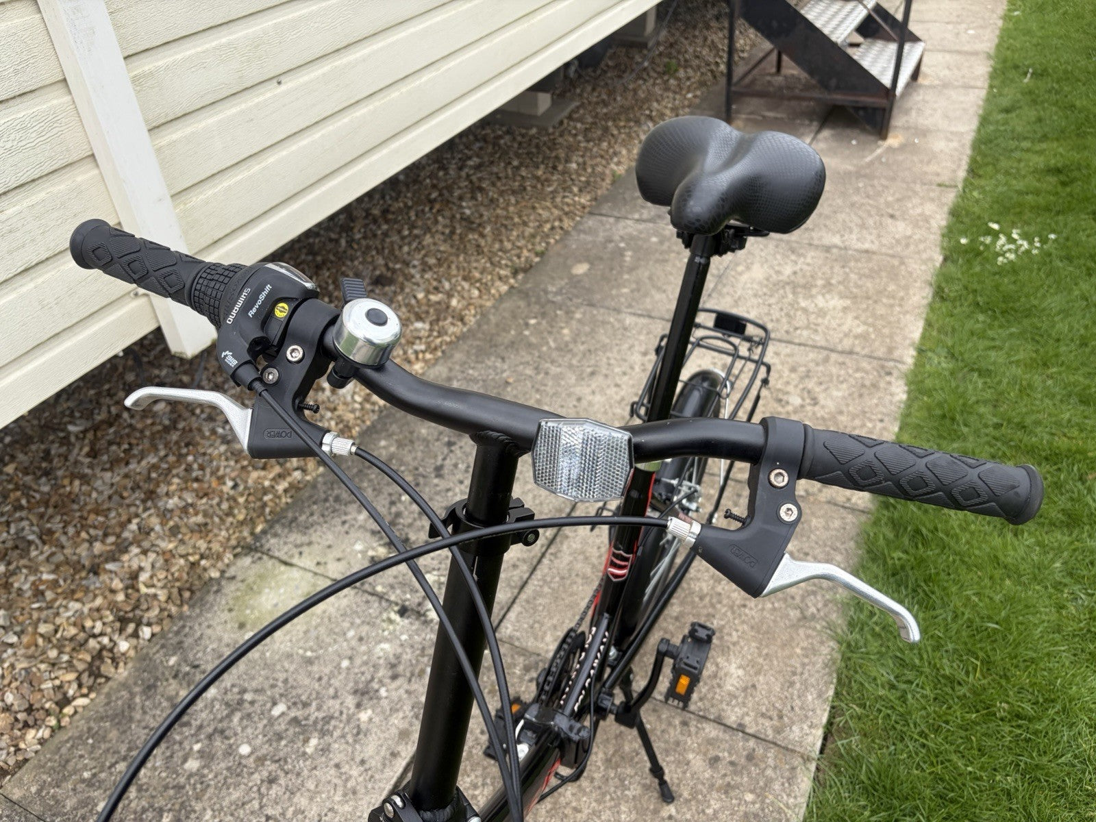 Tiger Foldaway Folding Unisex Bike, Black, Six Speed, 20inch alloy wheels.