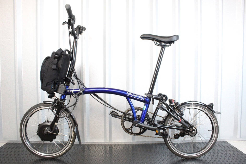 Brompton C-Line Electric 6 Speed Bolt Blue Lacquer - Lightly Used