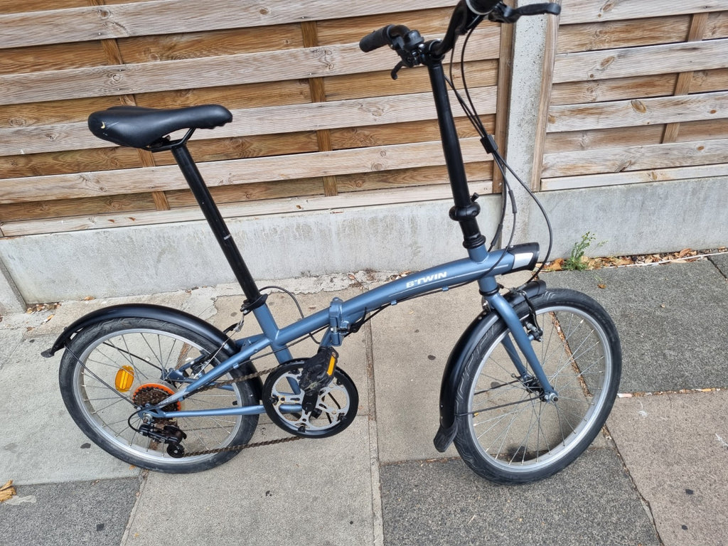 BTWIN Folding Bike 20-inch Wheels Good Working Order Great Condition