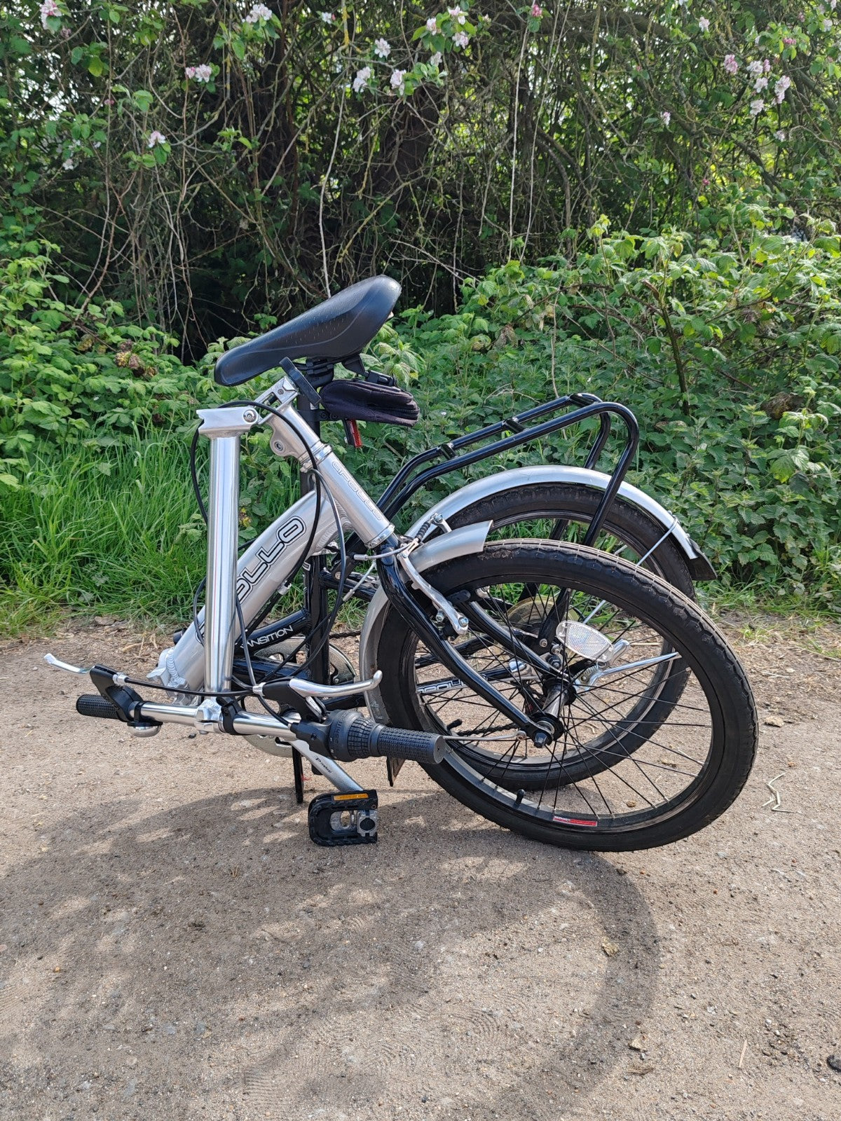 apollo transition folding bike 6 revoshift gears 20inch wheels adults unisex