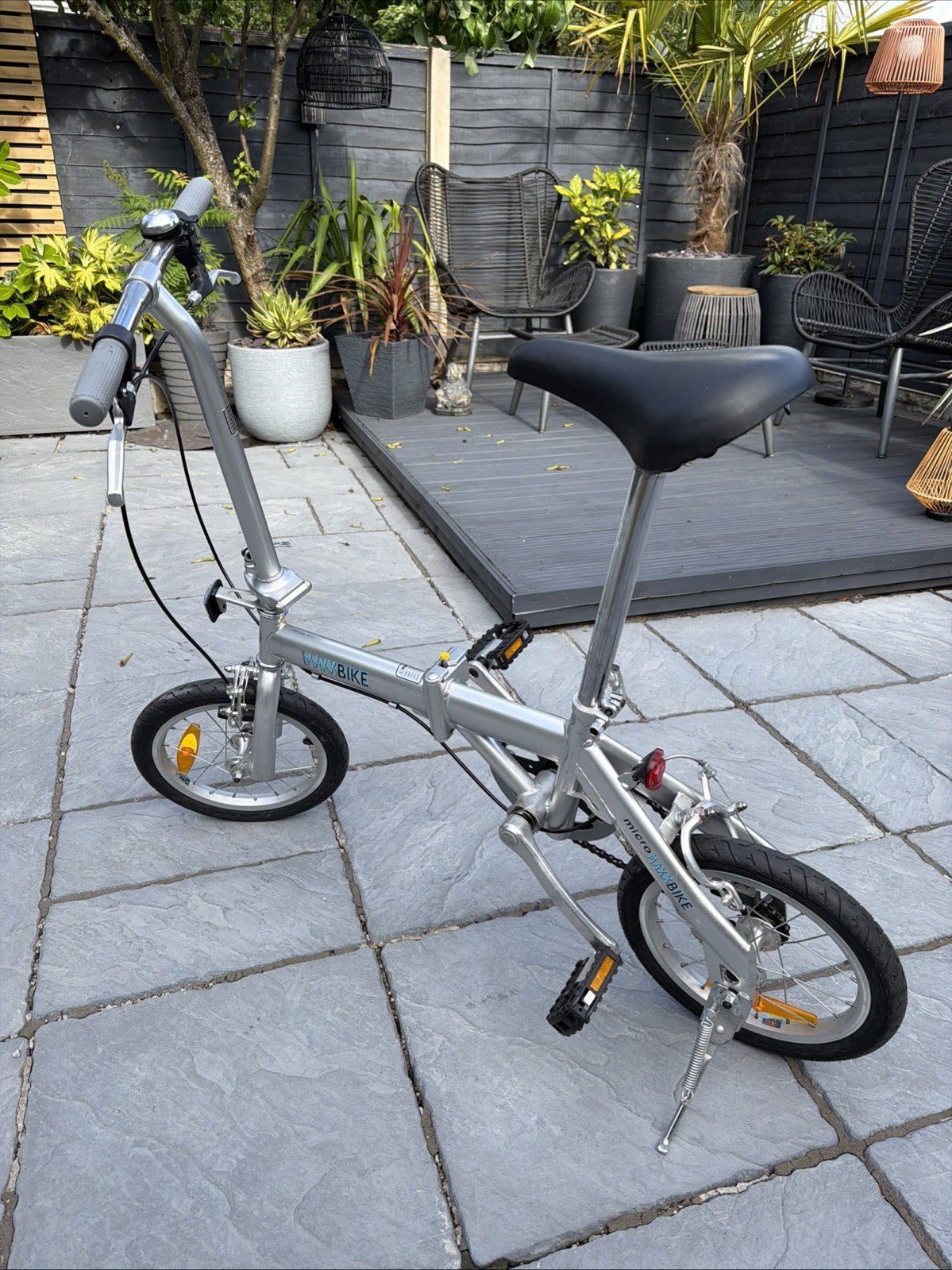 Micro Maxx Folding Commuter Bike 14" Wheels, Single Speed Great Condition + BAG