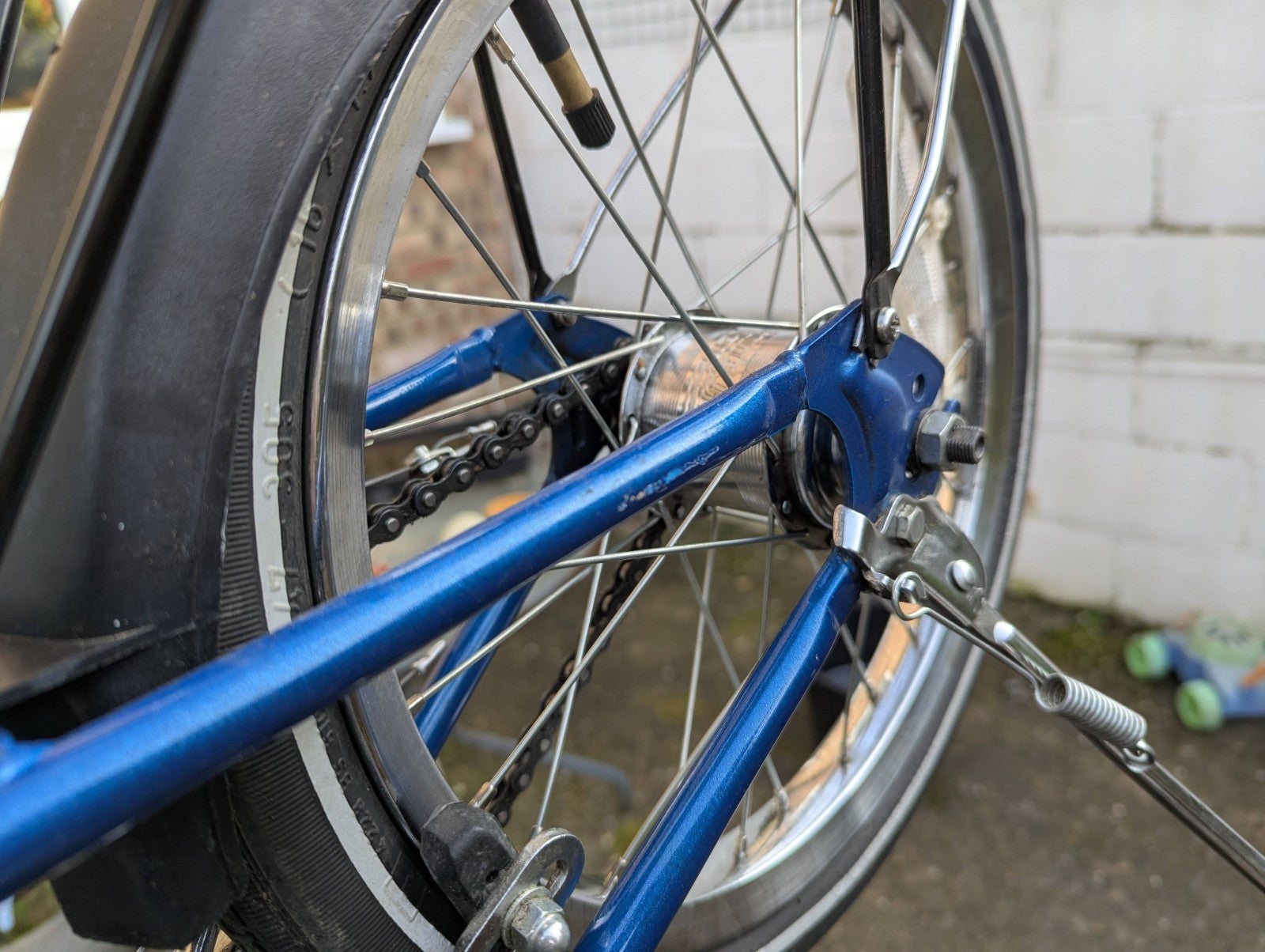 Vintage Dahon Classic III Folding Bike – 3-Speed Sturmey Archer (Blue)