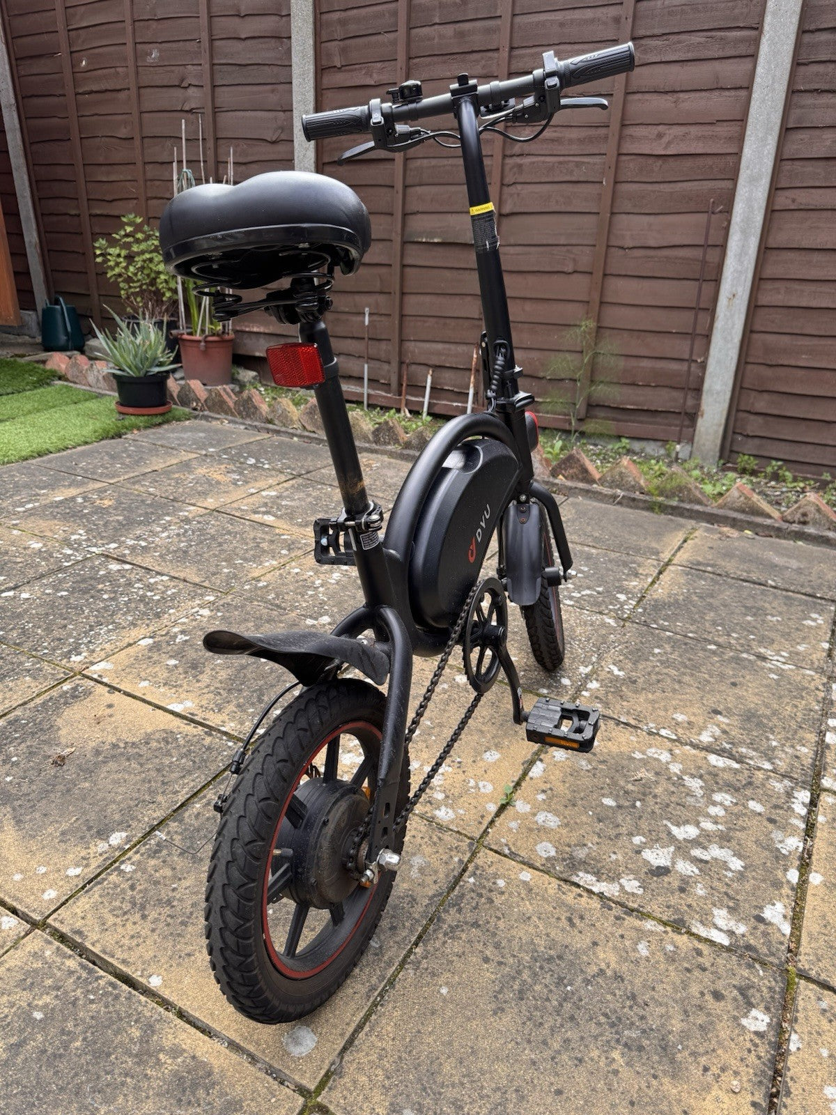 DYU D3F Spares Or Repairs