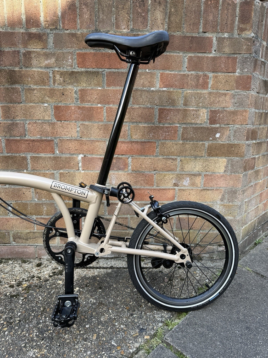 Brompton C-Line Folding Bicycle 2-Speed (Dune Sand)