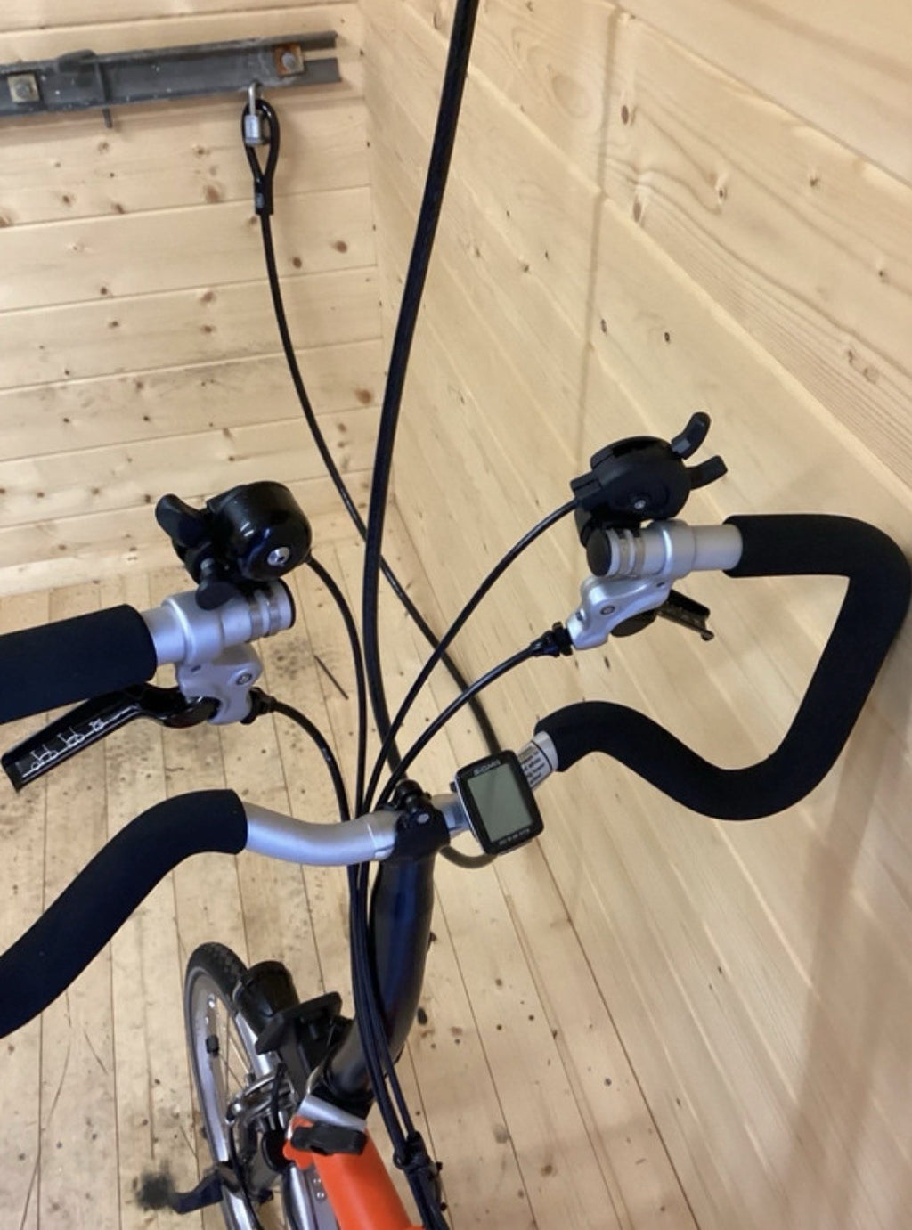Brompton M6R 2014 Orange - High Spec - Brooks, Dynamo, B-Bag & Sigma Computer