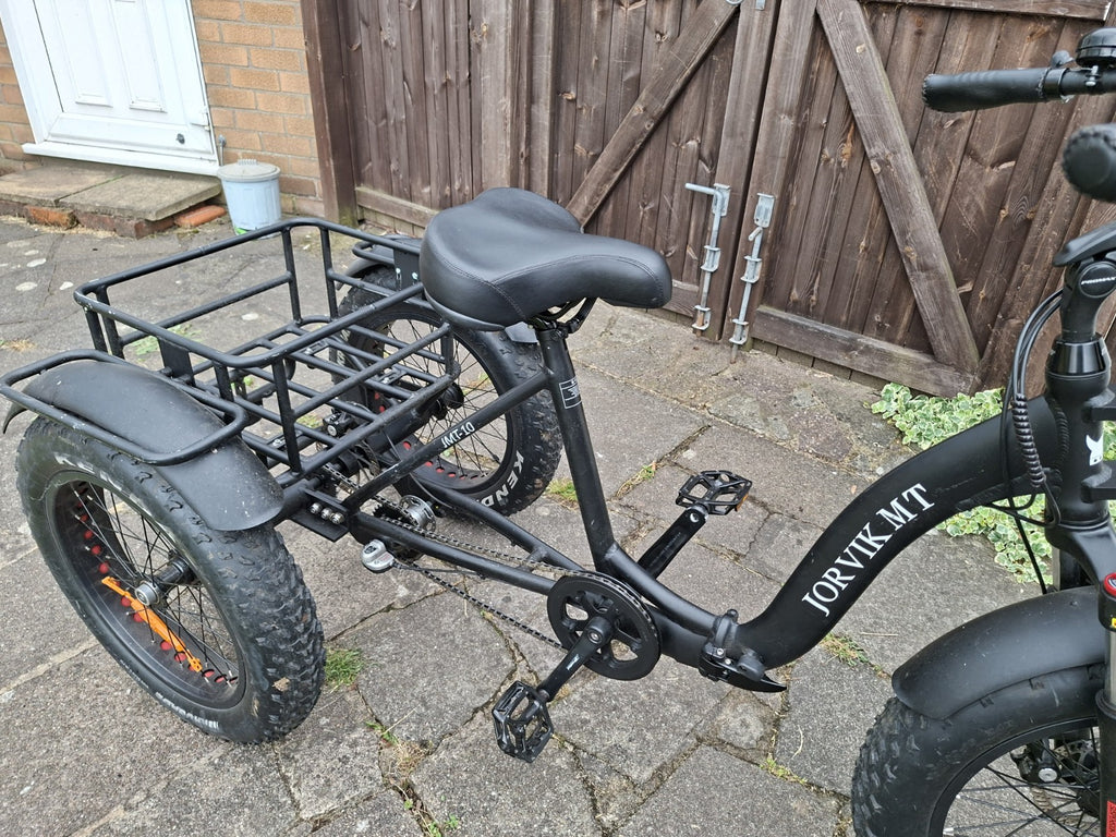 Jorvik folding Tricycle 20in Black Disc Brakes Hub Gears Rack Guards