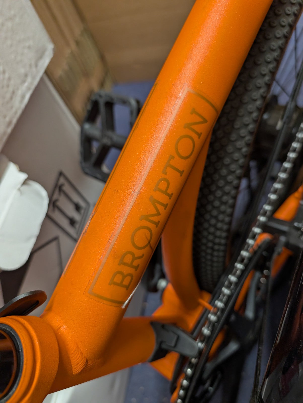 Brompton G Line 8-Speed Large Orange Excellent Condition