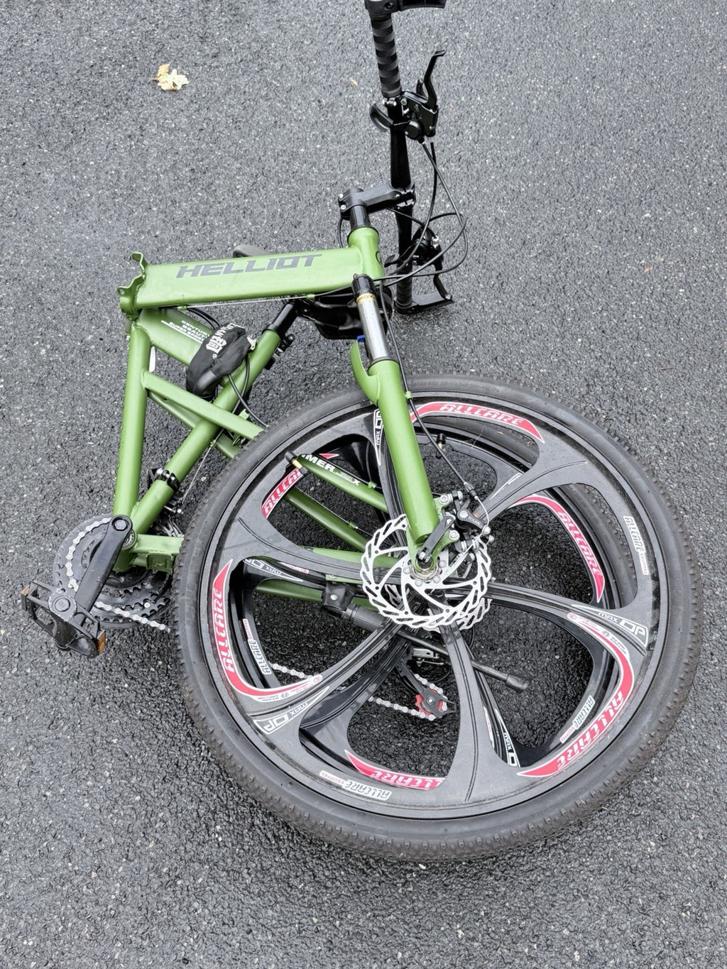 Hummer Hellion 26in Folding Mountain Bike Green/Black/Red Front Suspension