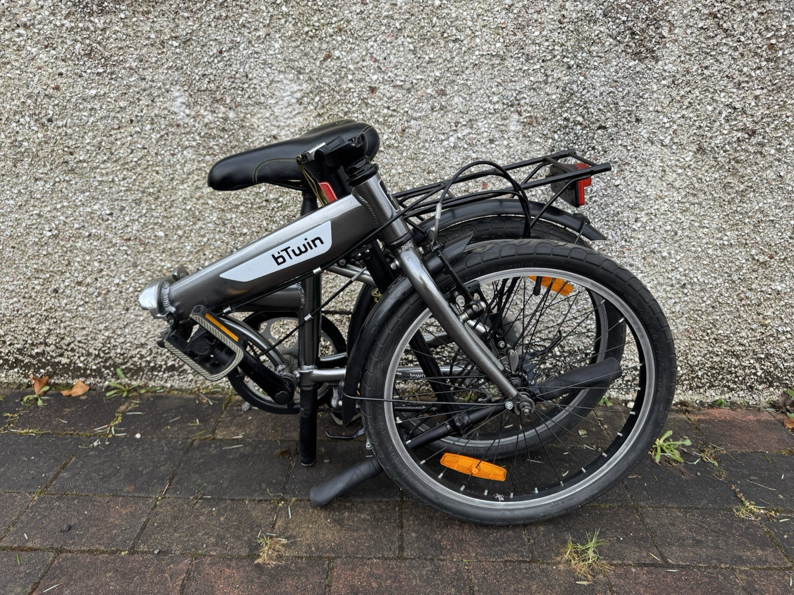 B’Twin Hoptown 20” Folding Bike