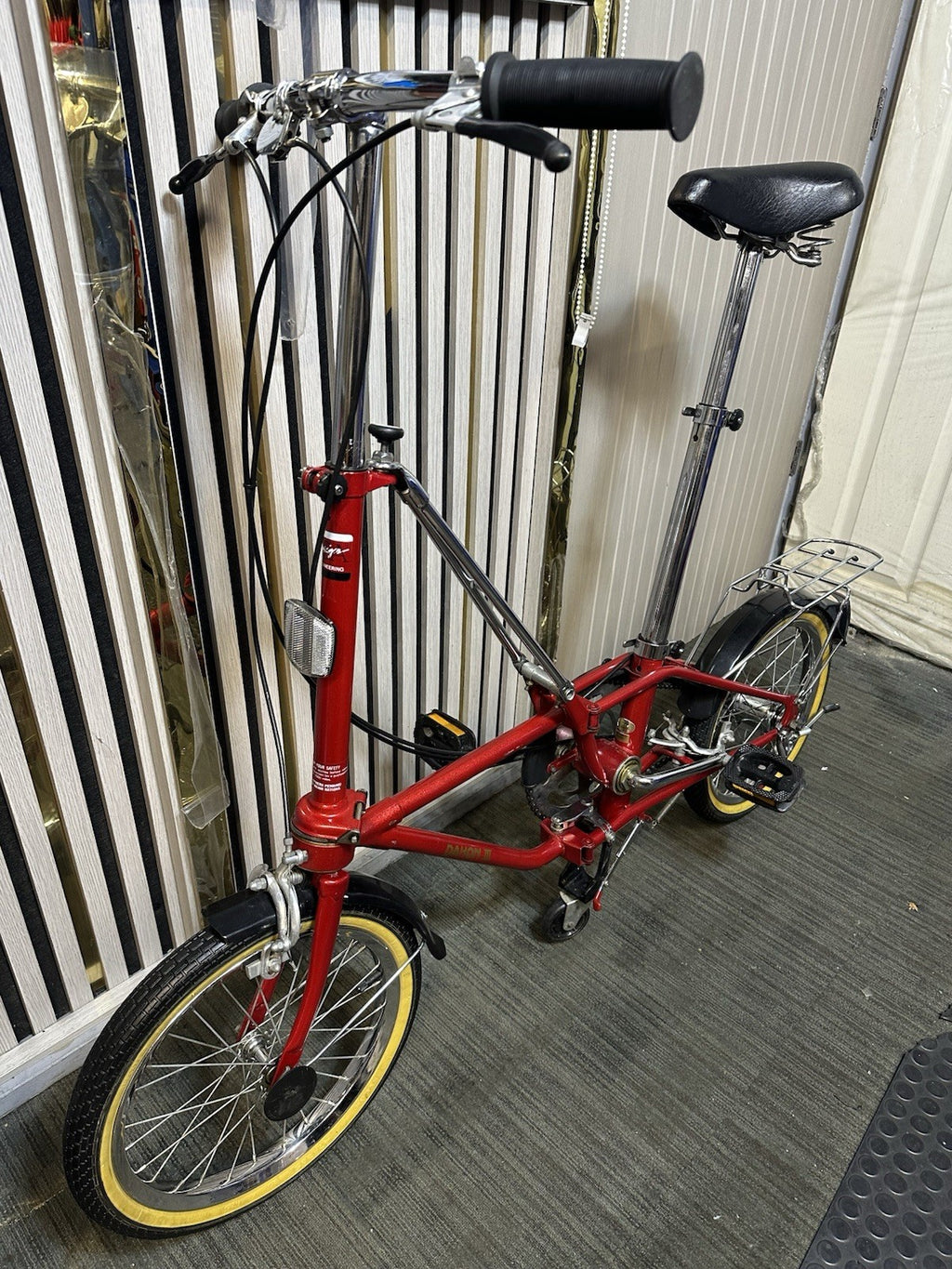 Dahon III Folding Bike