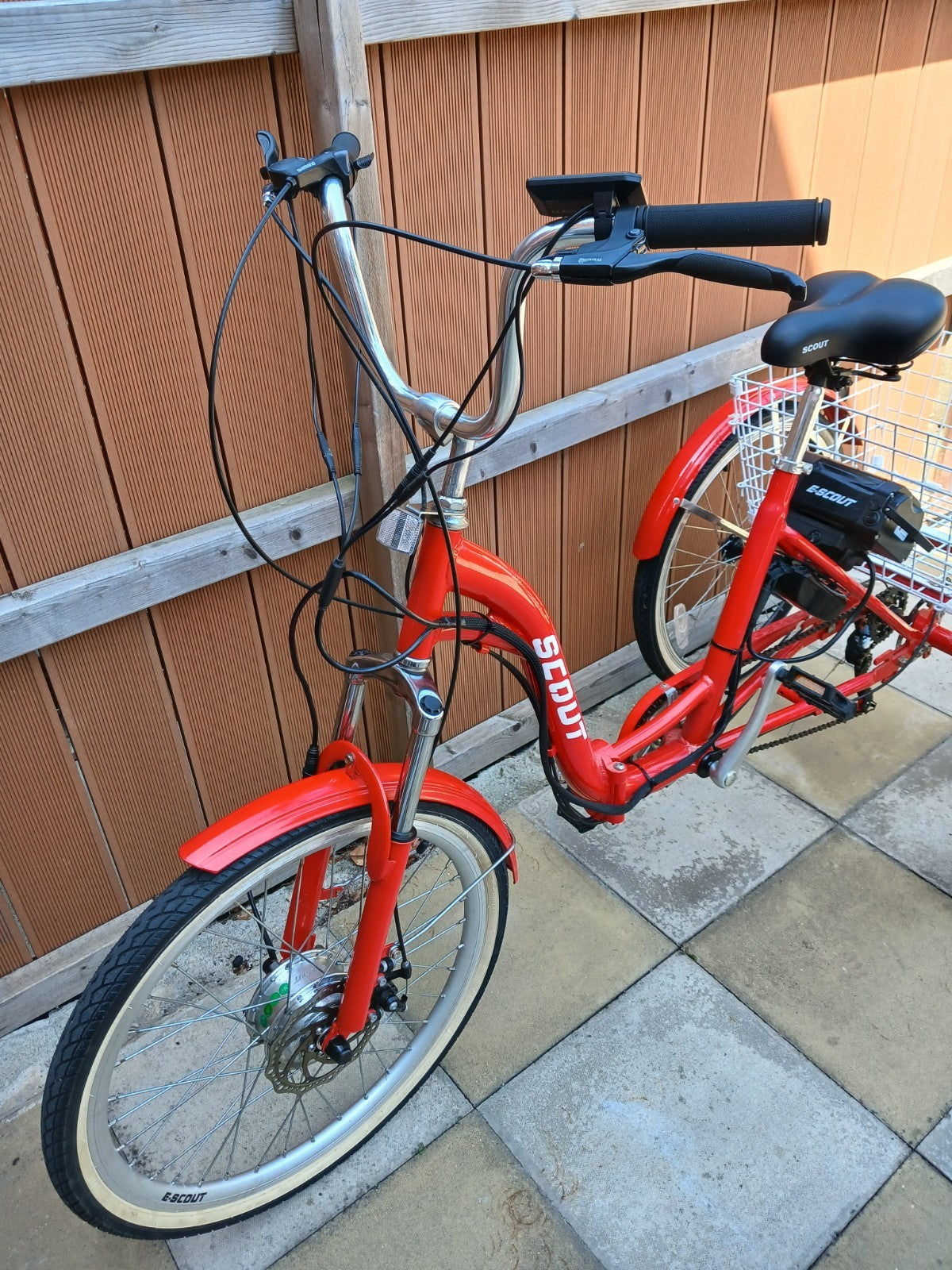 Scout Tricycle Folding 6-Speed Shimano 24" E Trike 3 Wheel Bicycle - In Red