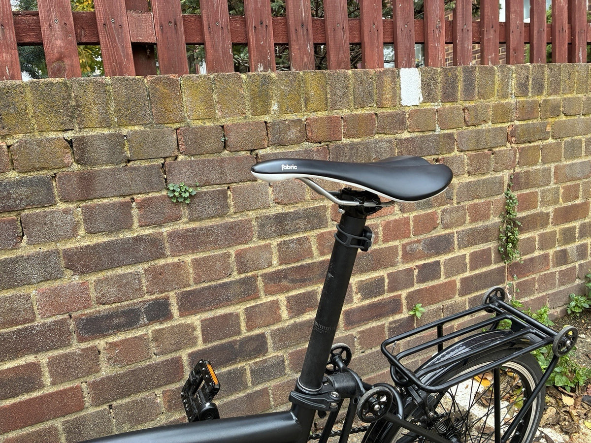 Brompton C line  Folding Bike 9 speed  16in Black 23cm