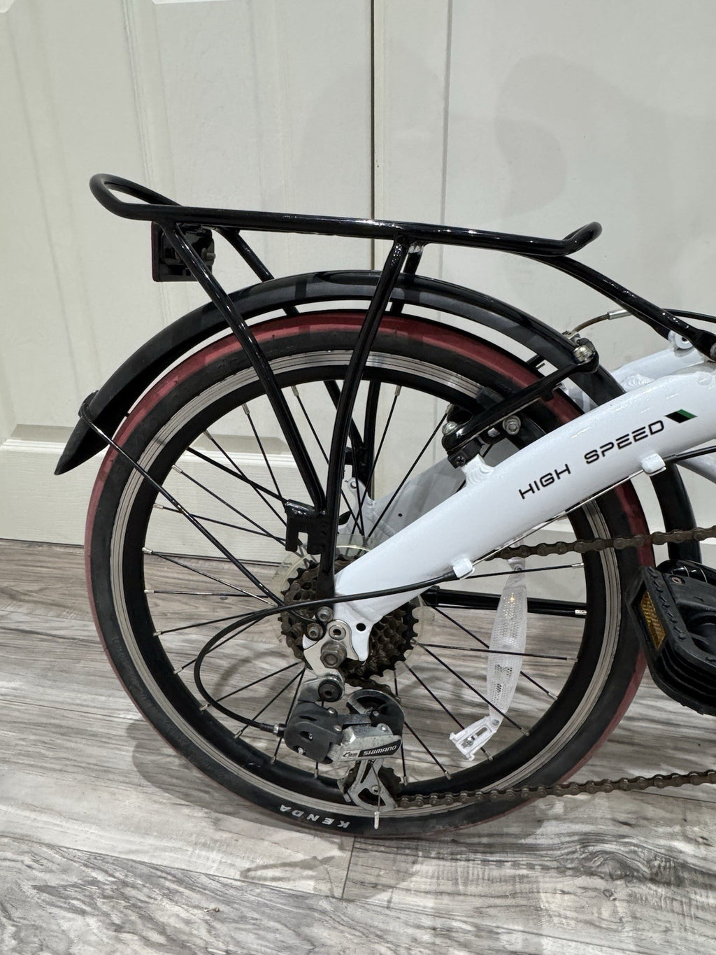 Ecosmo 20 Inch Light Weight Alloy Folding City Bike In Excellent Condition
