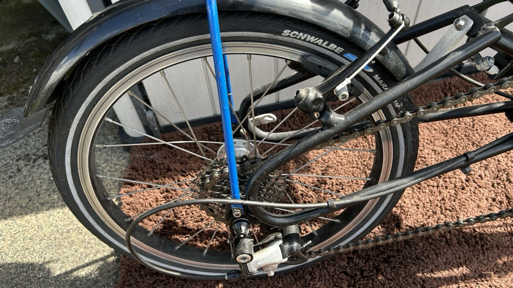 Bike Friday tikit Folding Bike 20in Wheels V-Brakes Derailleur Grip Shifters