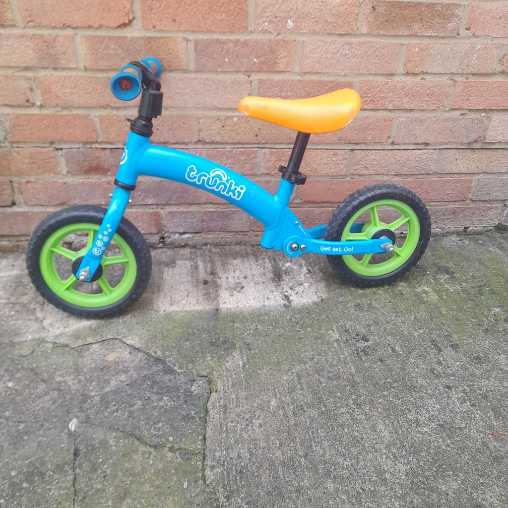 Trunki Folding Balance Bike, 12-inch Wheels Fold to carry/car boot