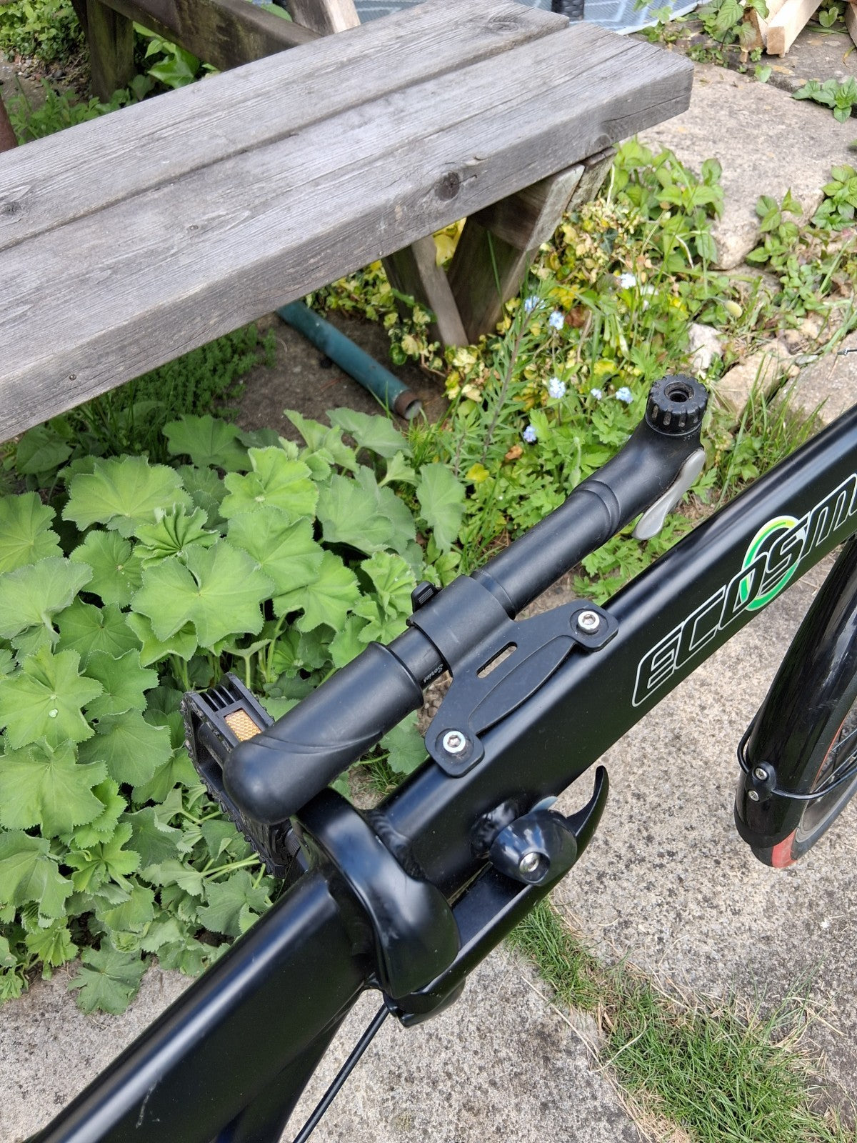 Ecosmo  20" Wheel 12kg Lightweight Alloy Folding City Bicycle - Black 7 speed